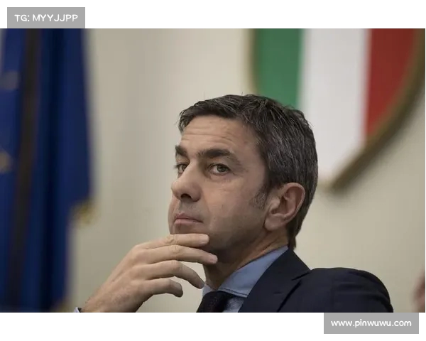 科斯塔库塔批评丰塞卡，称若是米兰选择新主帅会考虑其他人选(科斯塔库塔球衣退役)